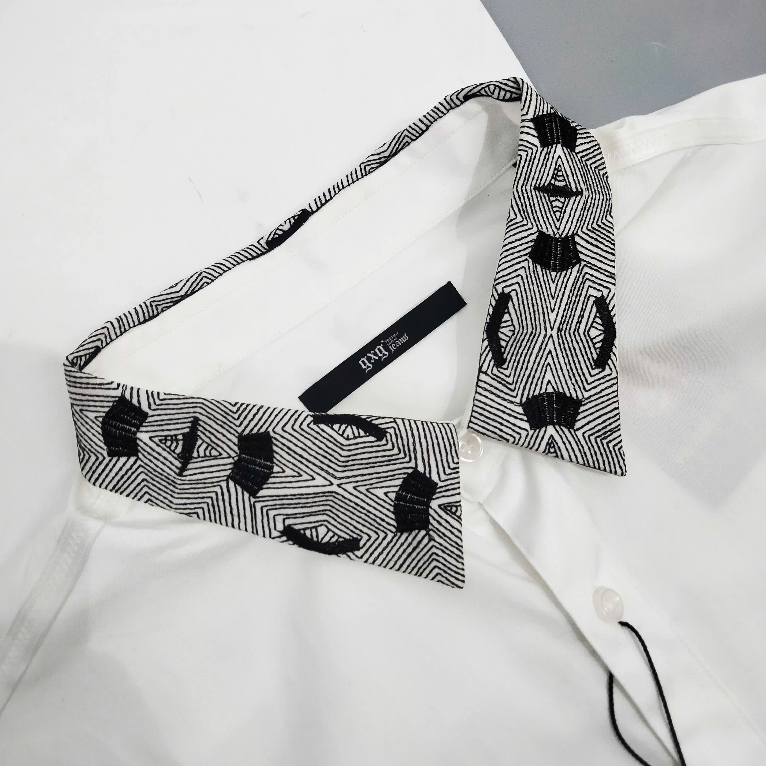 ÁO SƠ MI TRẮNG G.X.G JEANS  HOẠ TIẾT CỔ- CHÍNH HÃNG