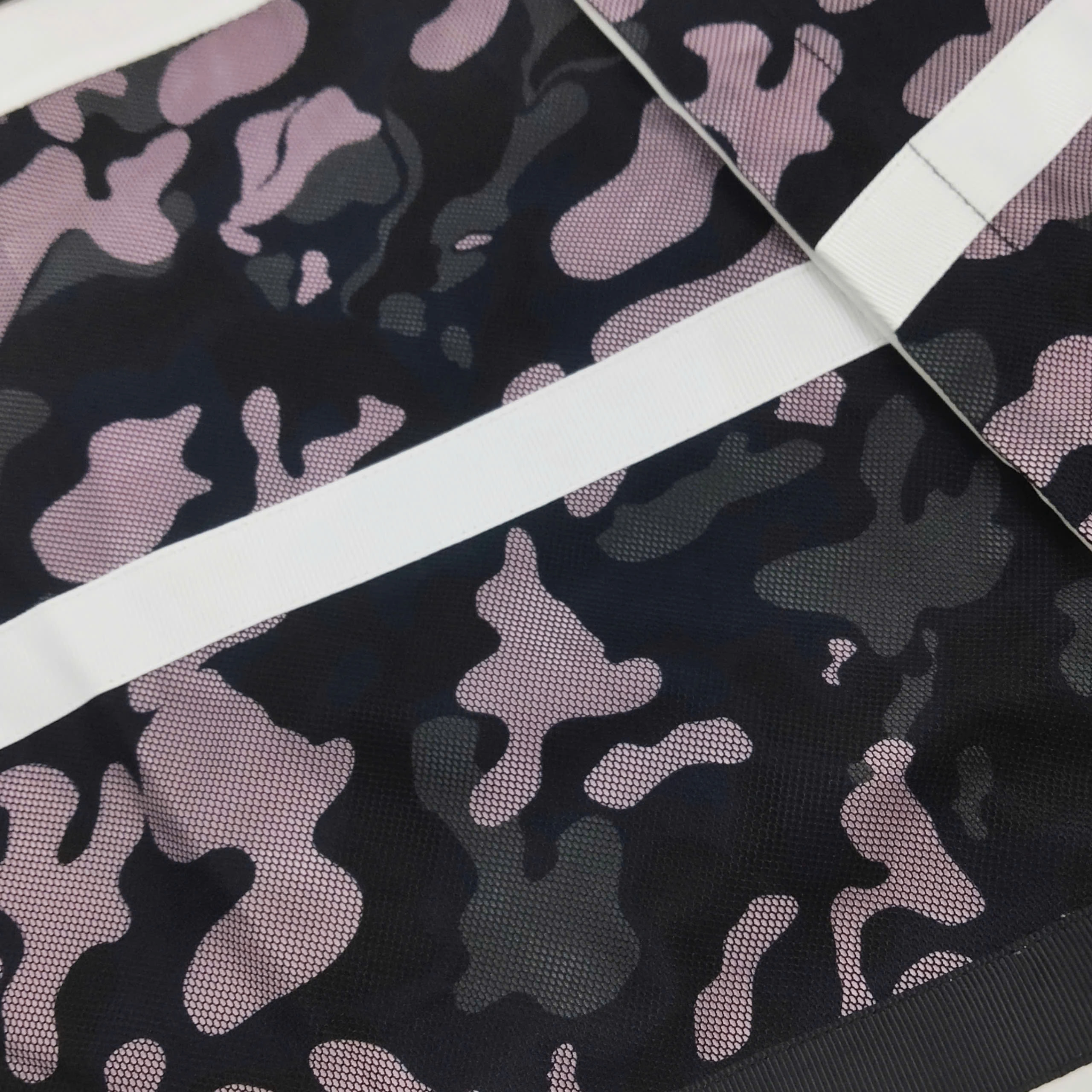 ÁO SƠ MI TRẮNG HOẠ TIẾT G.X.G JEANS - CHÍNH HÃNG