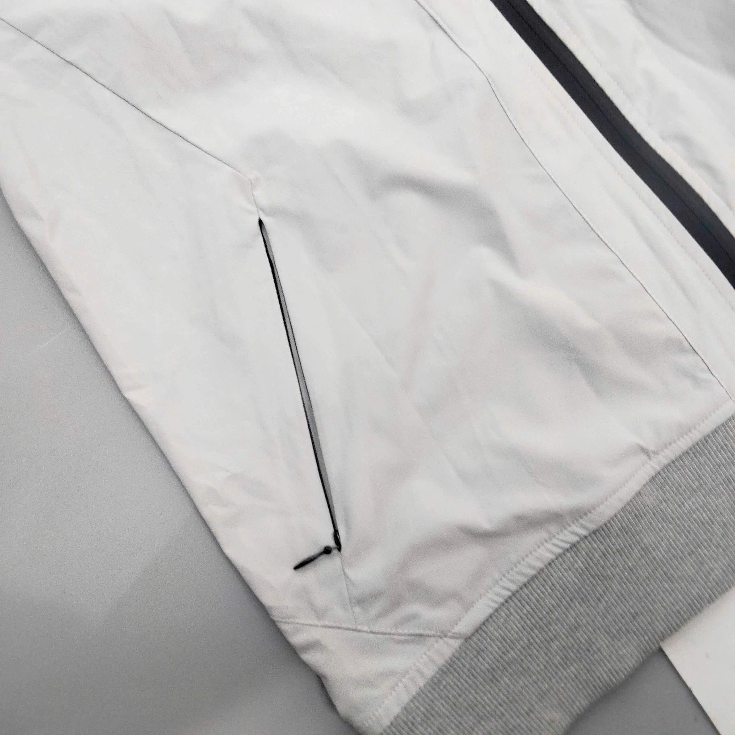 ÁO KHOÁC BOMBER VIỀN ĐEN XÁM