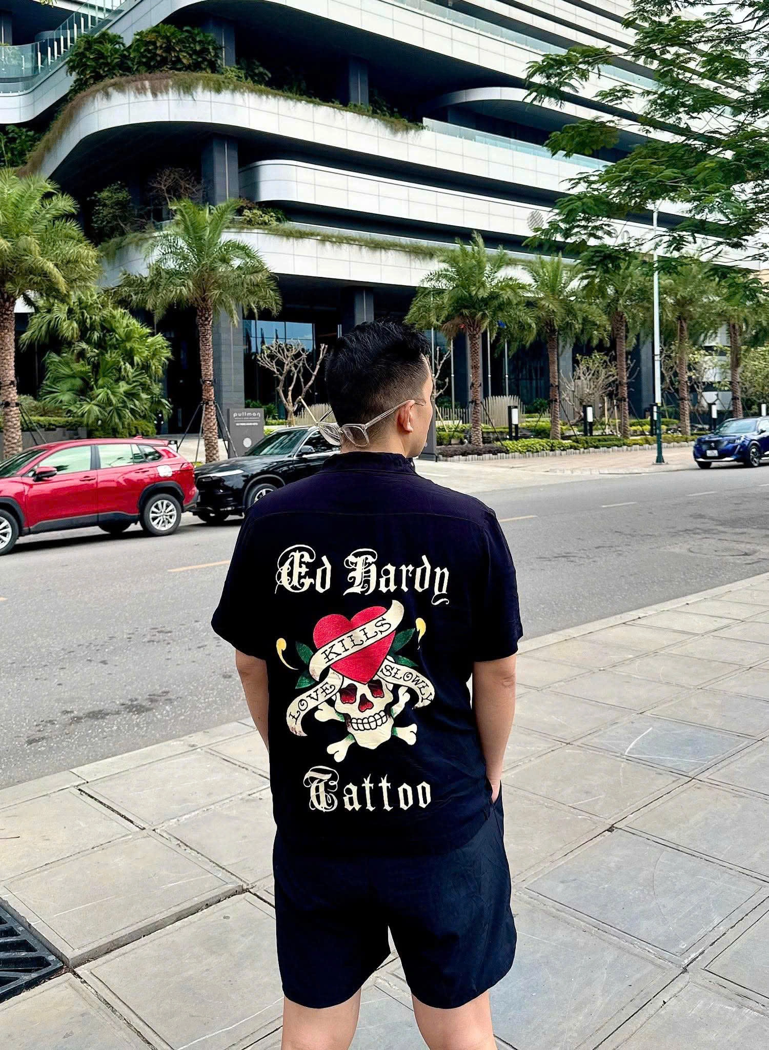 ÁO SƠMI NGẮN TAY ĐEN HOẠ TIẾT - CHÍNH HÃNG