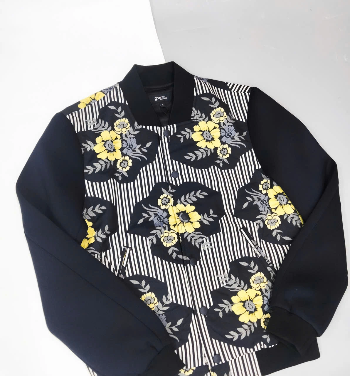 ÁO KHOÁC BOMBER G.X,G HOA VÀNG - CHÍNH HÃNG