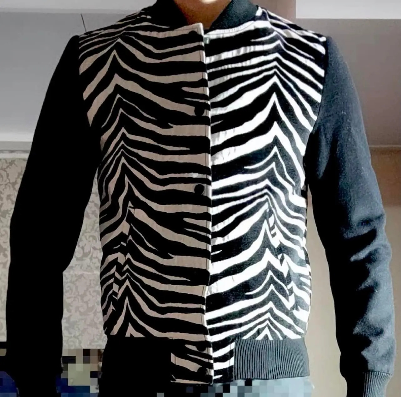 ÁO BOMBER HOẠ TIẾT VẰN ĐEN TRẮNG GXG - CHÍNH HÃNG