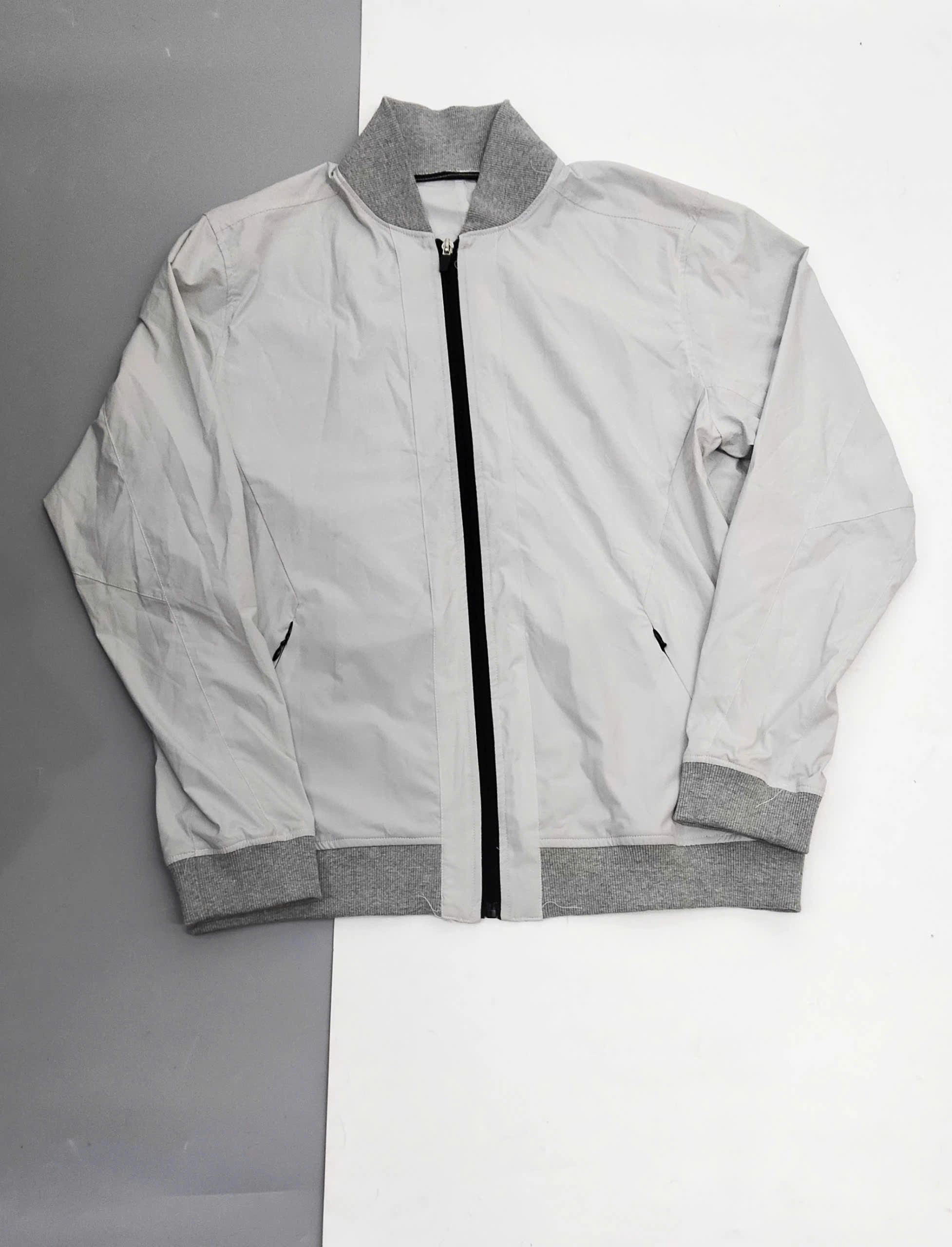 ÁO KHOÁC BOMBER VIỀN ĐEN XÁM