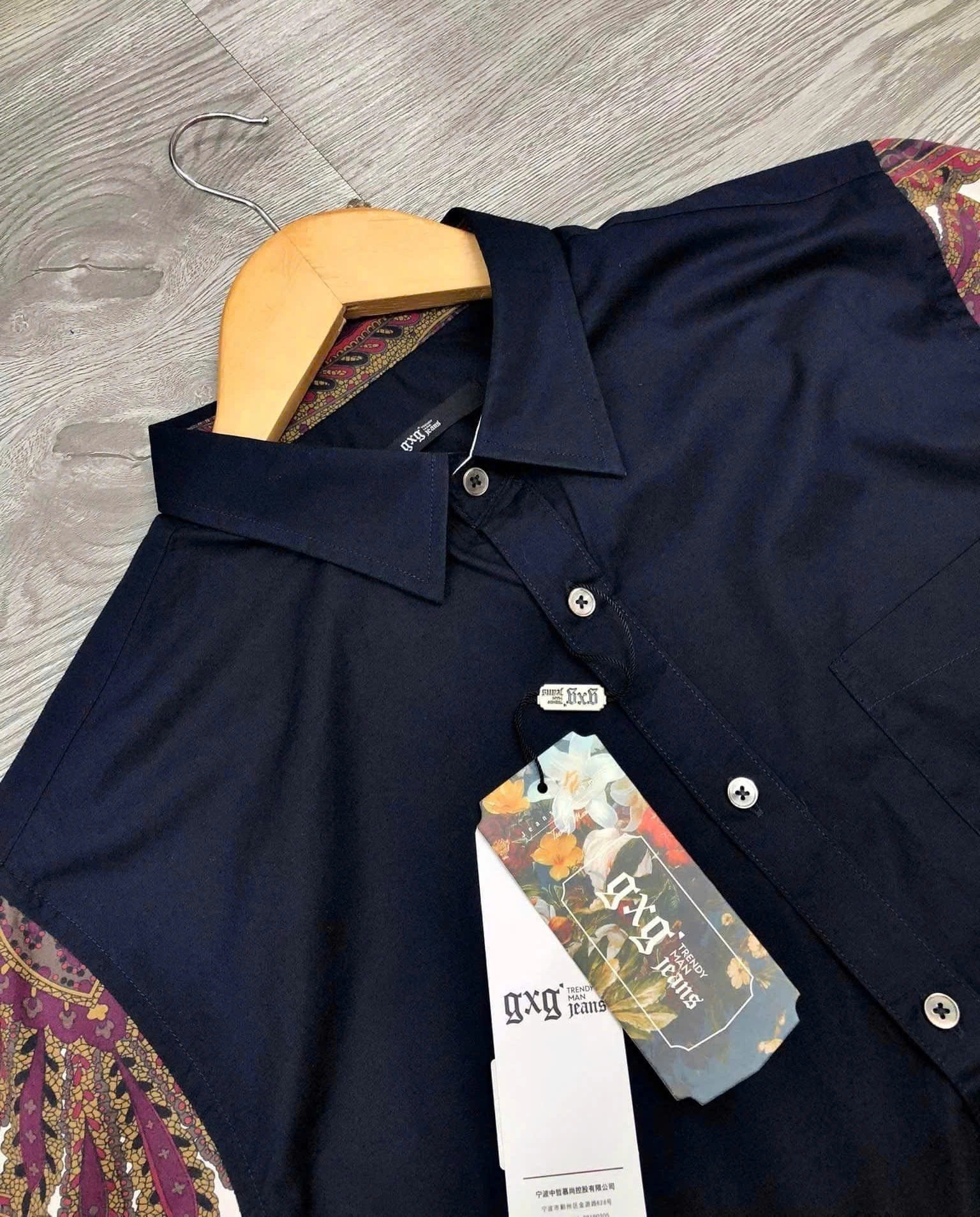 ÁO SOMI ĐEN TAY PHỐI HOA VĂN GXG - CHÍNH HÃNG