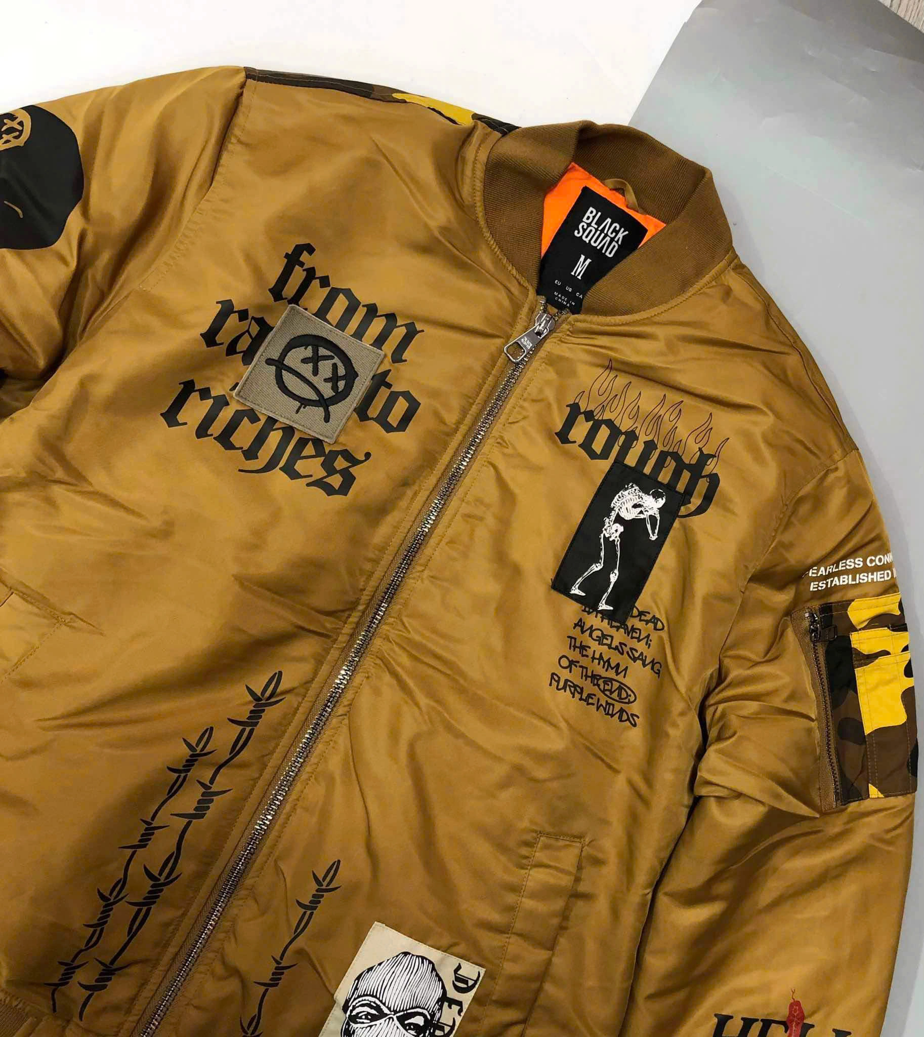 ÁO KHOÁC BOMBER PHAO VÀNG BACK SQUAD - CHÍNH HÃNG